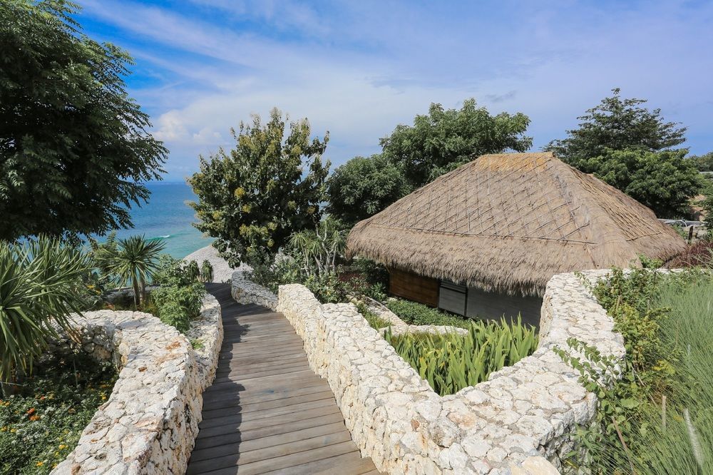 Hotel Suarga Padang Padang Uluwatu Zewnętrze zdjęcie